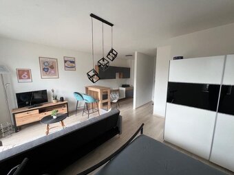 Na prenájom nový 1 izbový byt v Brezne,Kasárne,balkón,parkov - 3