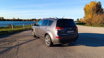 Citroen C-Crosser 2,2Hdi, 7miest, 4x4 - 3