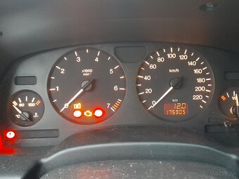 Opel zafira 1,8 benzin 85kw - 3