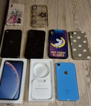 Iphone xr - 3