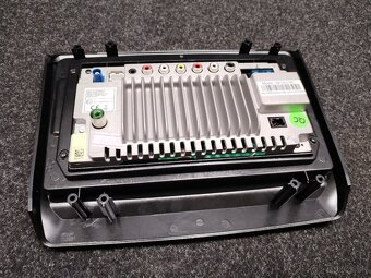 Originální autorádio Isuzu D-max multimédia kit OEM - 3