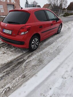 Peugeot 207 1.4i - 3