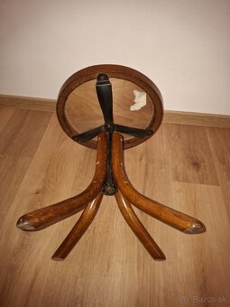 Klavírna stolička - 3