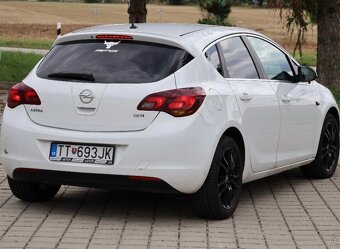 Opel Astra J 1.7 CDTI - 3