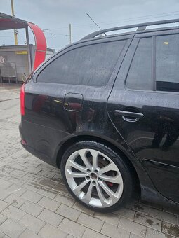 Škoda octavia 2 rs - 3