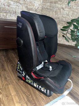 Römer advansafix IV r čierna - 3
