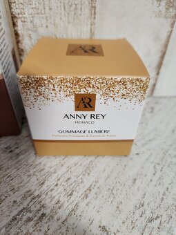 Anny Rey Monaco - 3