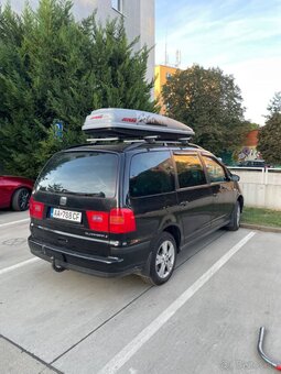Predám SEAT Alhambra 1.9 TDI (2007) – Minikaravan - 3