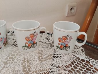 Retro hrnčeky - 3