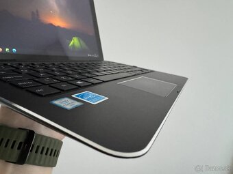 ASUS Book, 500Gb SSD M.2, 8GbRam,10hod výdrž, Celokovový - 3