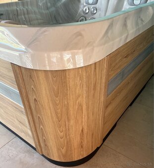 Hydromasážna vírivka pre 3 osoby s ovládaním BALBOA - 3