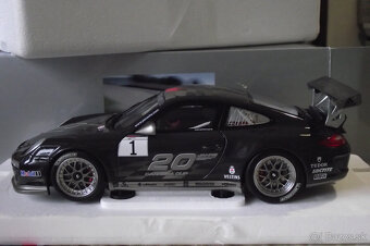 1:18 Porsche 911 - 3