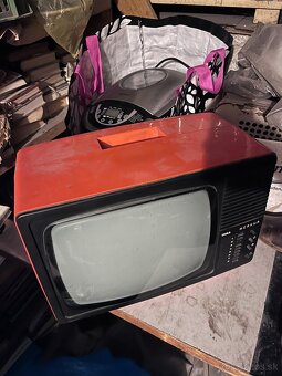 Retro televízor Tesla Merkur - 3