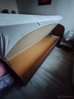 Dvojlôžková posteľ - 3