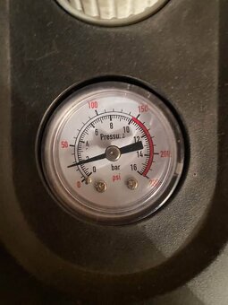 Vzduchový kompresor - 3