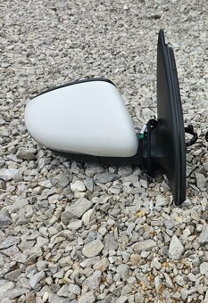 VW Golf 6 HB - Pravé spätné zrkadlo - 3