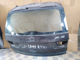 BMW X3 E83 kufrové dvere + plasty kufra - 3