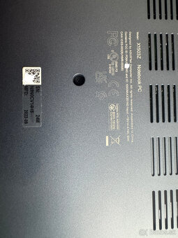 Predám MacBook Pro 13" - 3