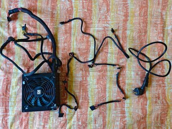 Predám tento 1000w zdroj - 3