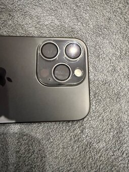 Predám IPhone 15 PRO 256 GB black Titan - 3