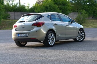 Opel Astra 1.7 CDTI ECOTEC 125k cosmo + zimné pneu - 3