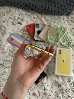 iPhone 11, 256GB - 3