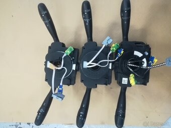 Predám prepínač svetiel a smeroviek - 3