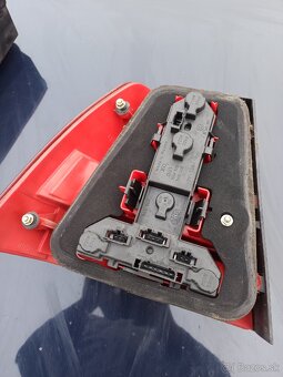 Zadne svetlá VW Bora sedan - 3