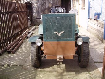 Predám malotraktor 4x4 diesel - 3