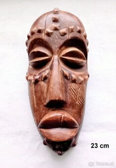 Staré africké kmeňové masky - 3