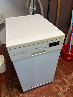 Umývačka riadu PHILCO - 3