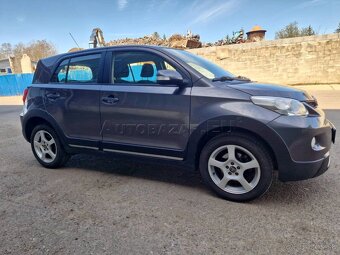 Predám Toyota Urban Cruiser 1.4 D-4D AWD,Klíma,Tažné,8x gumy - 3