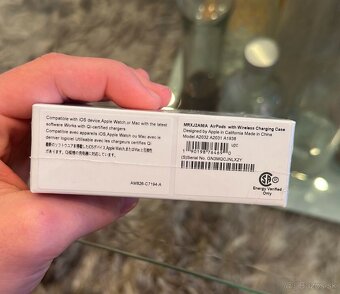 Apple airpods 2 - 3
