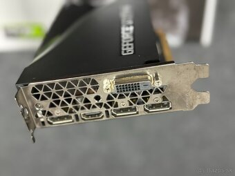 Predám grafickú kartu Manli GeForce GTX 1070 - 3
