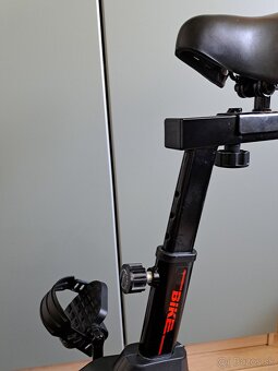 Tichý spinningový bicykel do 173 cm - 3