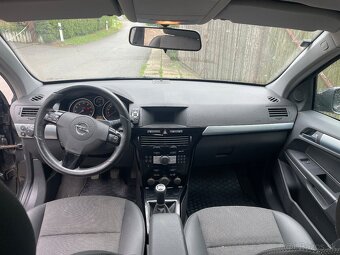 Opel astra H - 3