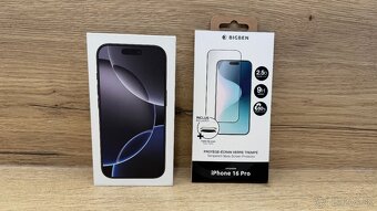 Apple iPhone 16 Pro 1TB čierny titán - 3