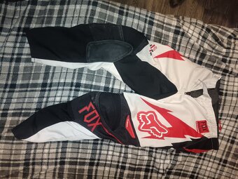 Predám detské motokrosové nohavice - 3