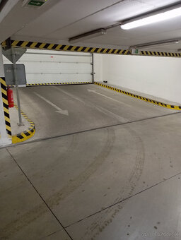 Garážové parkovacie miesto - 3