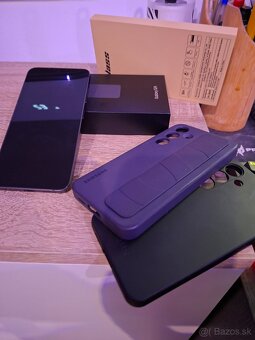 Samsung Galaxy s24 128GB/8GB - 3