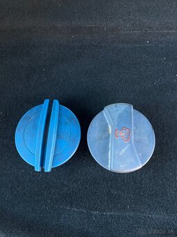 Uzáver chladiacej nádobky - 3