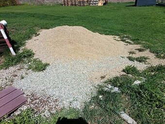 Predám kamenivo pod za kovu dlažbu....... - 3