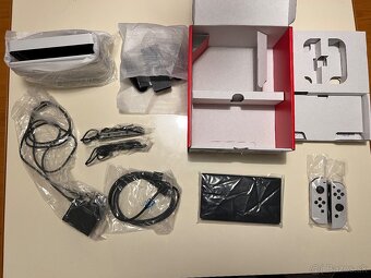 (AKTUÁLNE) Predám Nintendo Switch OLED + Púzdro + Ovladače - 3