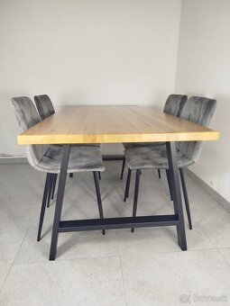 Jedálenský stôl DUB - 3