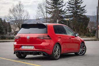 Volkswagen Golf GTI Performance 2.0 TSI 180kW - 3