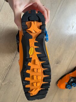 SCARPA lyžiarky 255- orange/black/blue - 3
