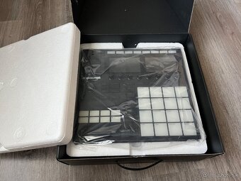 Native Instruments Maschine MK3 - 3