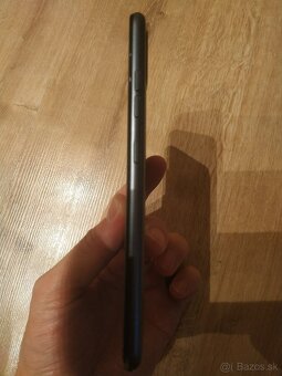 LG K22 - 3