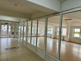 Komerčný priestor na ulici Miestneho priemyslu - 3