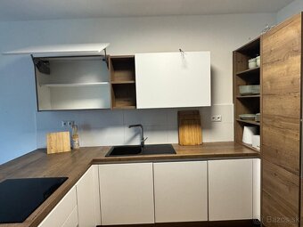 Kuchynská linka vo veľmi zachovalom stave - 3